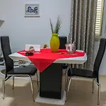 Ariadnes * Tirana